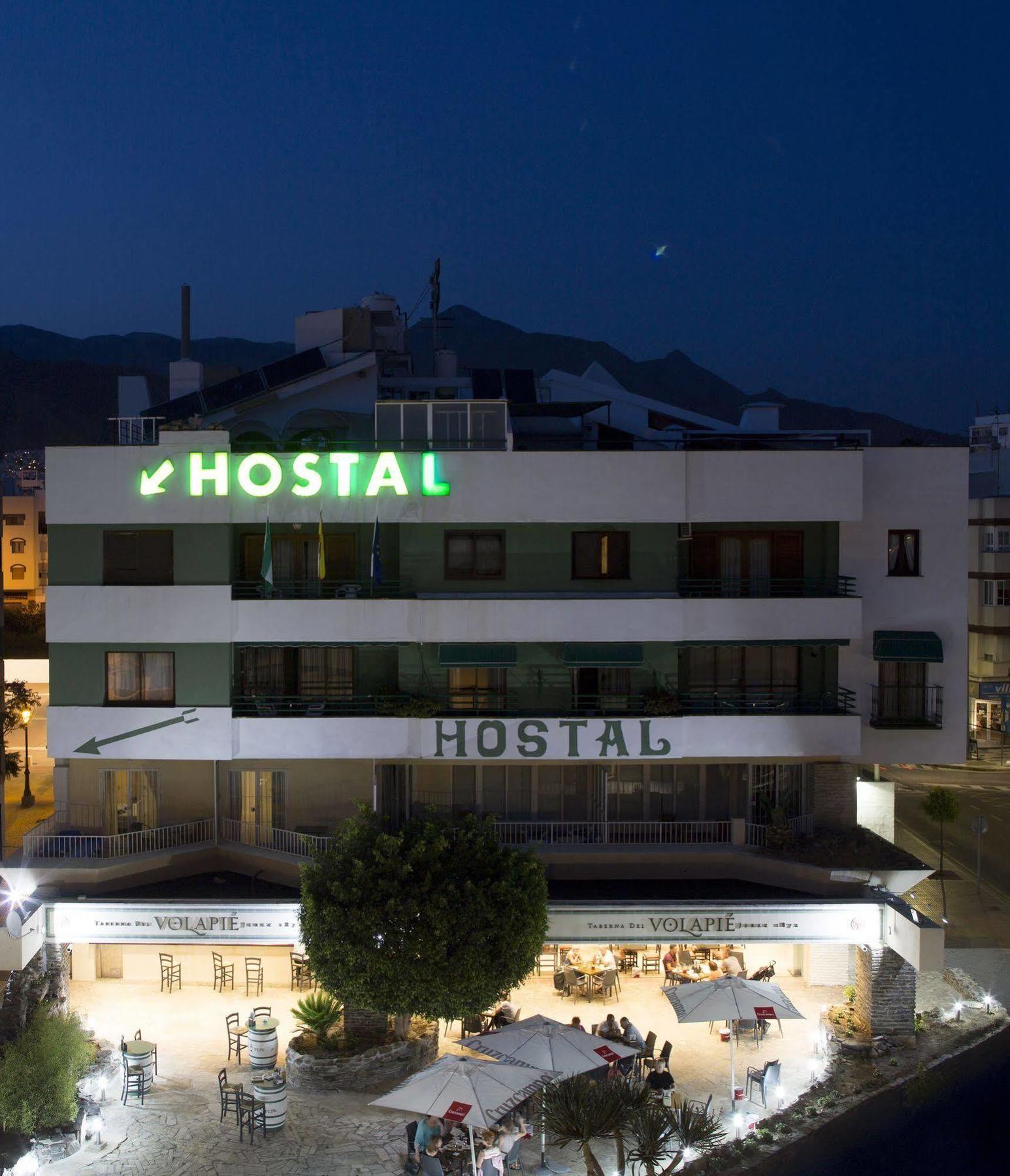 נרחה Hostal Alhambra - Adults Only מראה חיצוני תמונה