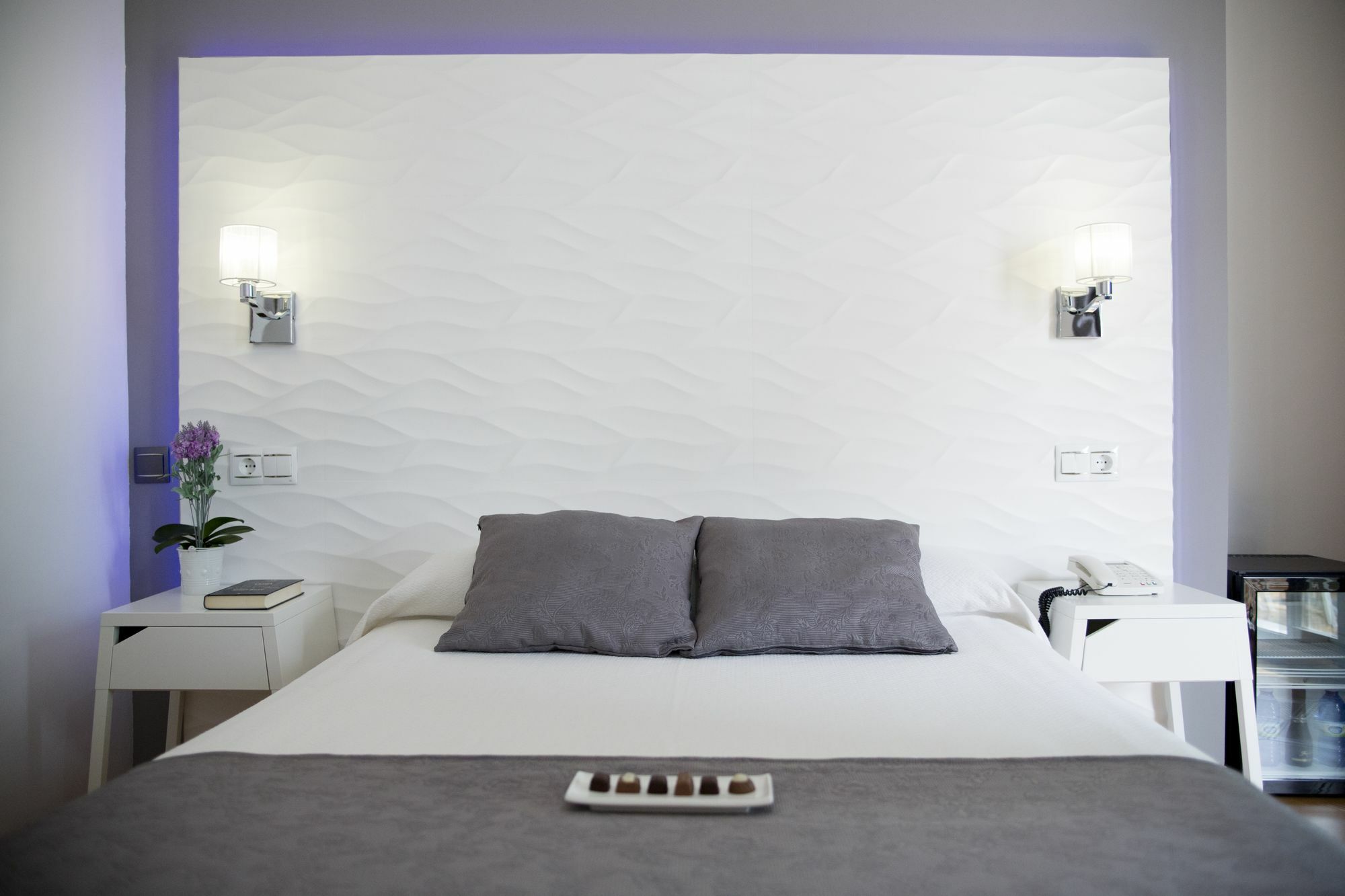 נרחה Hostal Alhambra - Adults Only מראה חיצוני תמונה