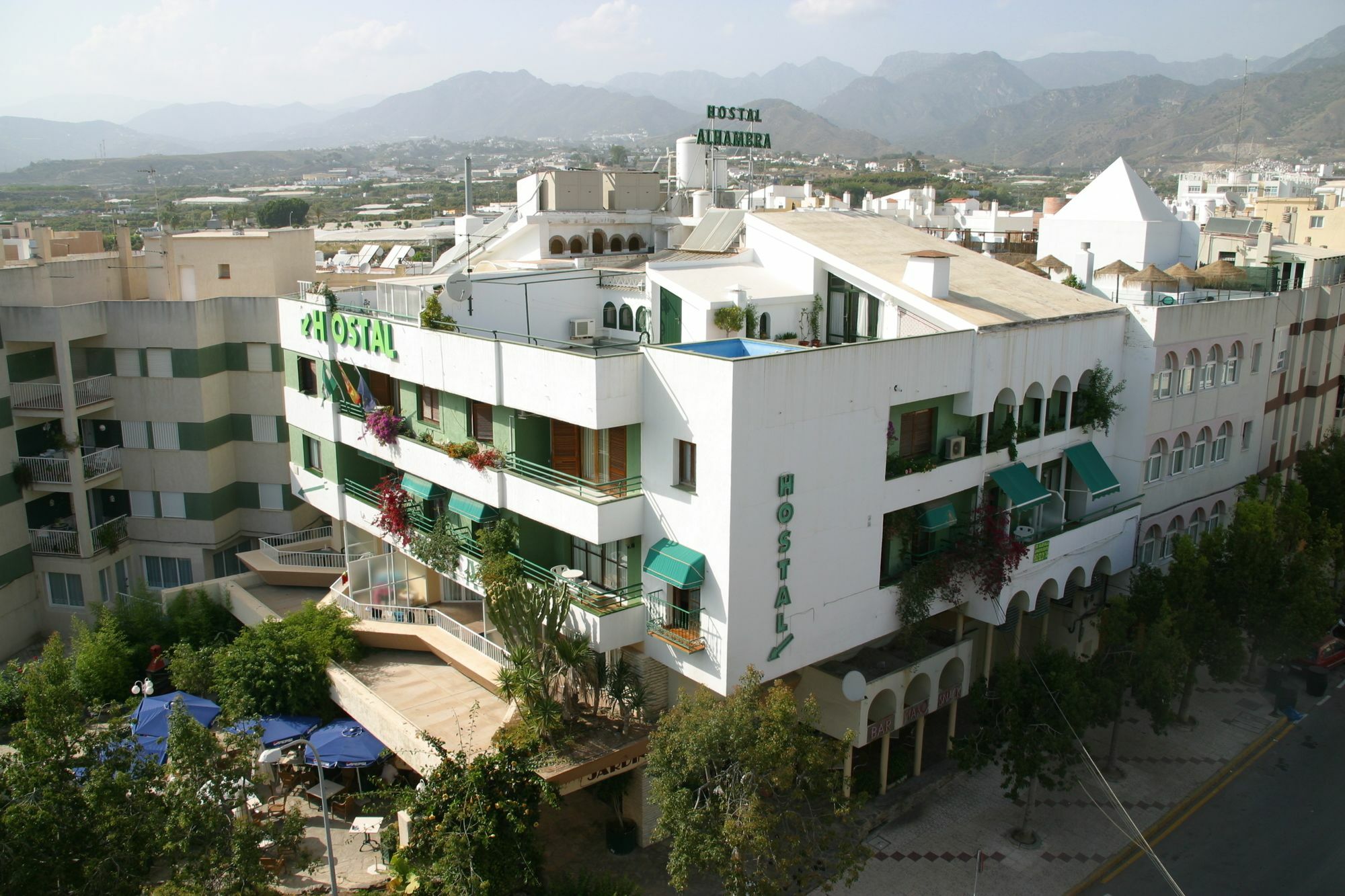 נרחה Hostal Alhambra - Adults Only מראה חיצוני תמונה