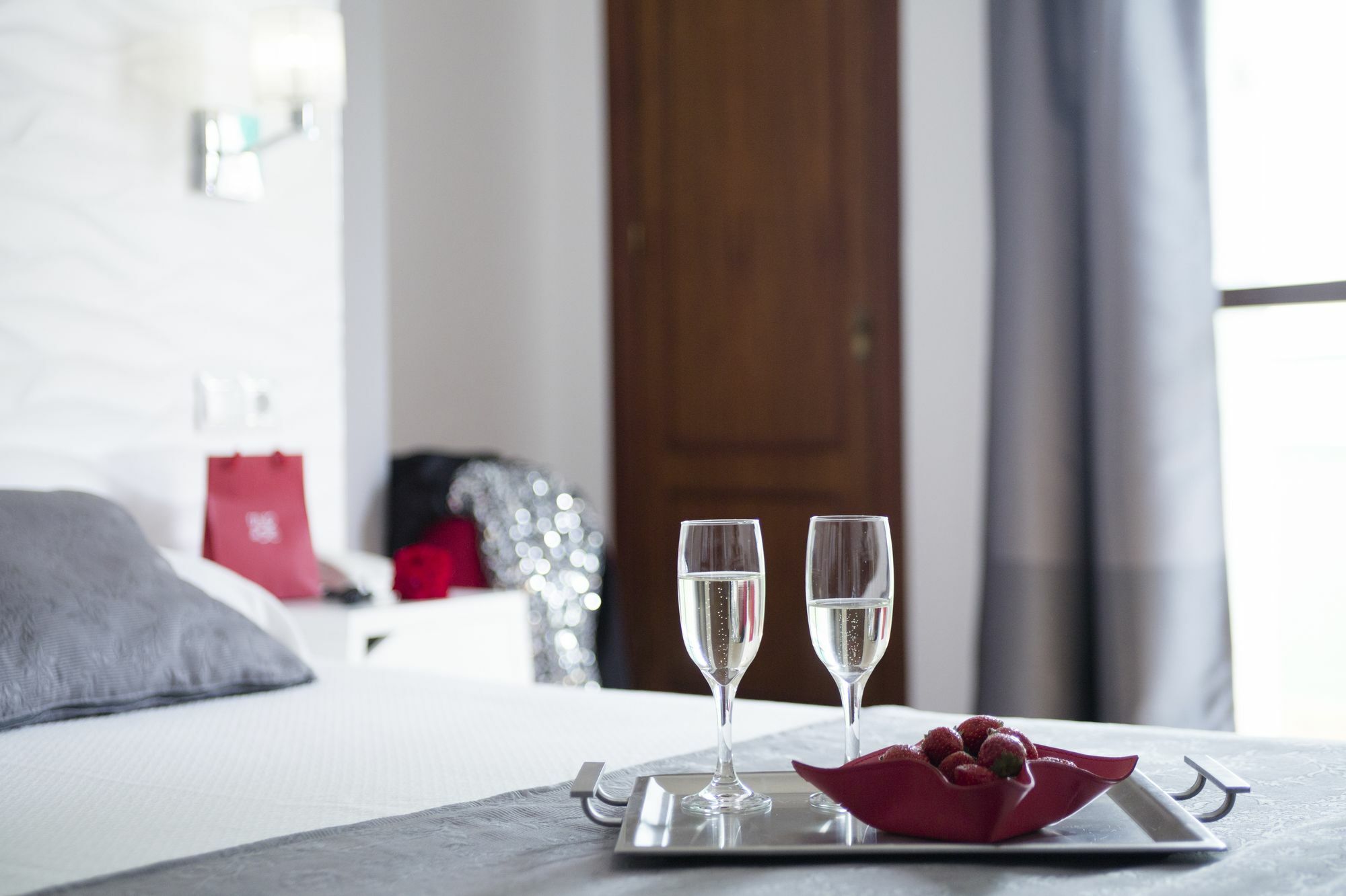 נרחה Hostal Alhambra - Adults Only מראה חיצוני תמונה