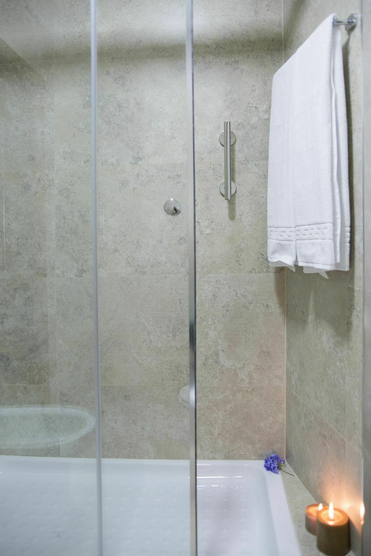 נרחה Hostal Alhambra - Adults Only מראה חיצוני תמונה